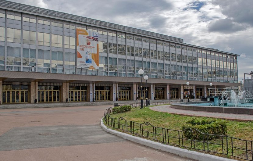 Від Агілери до COVIDу: 15 фактів про палац спорту в Києві Від Агілери до COVIDу: 15 фактів про палац спорту в Києві