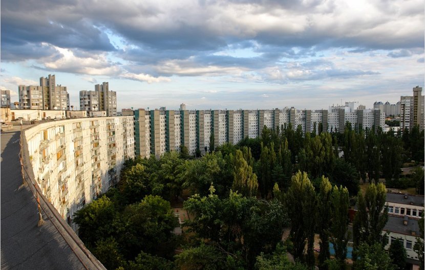 Короны, соты и змеи: 7 домов-гигантов Киева Короны, соты и змеи: 7 домов-гигантов Киева