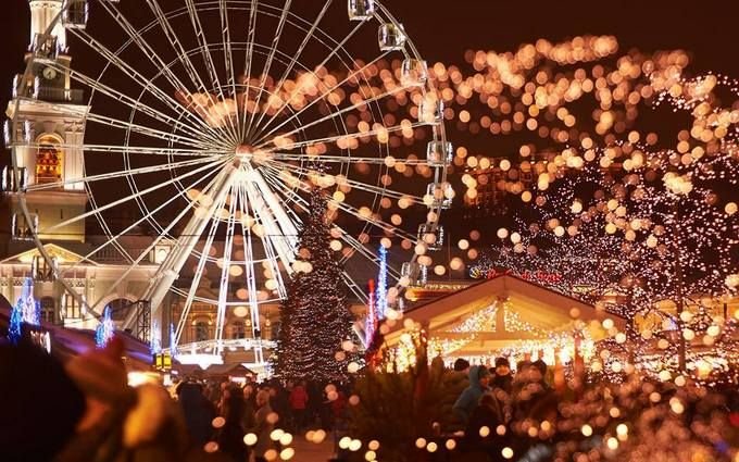 Ялинка з рекордом та пеньком: 7 фактів про Новий рік на Софійській Ялинка з рекордом та пеньком: 7 фактів про Новий рік на Софійській