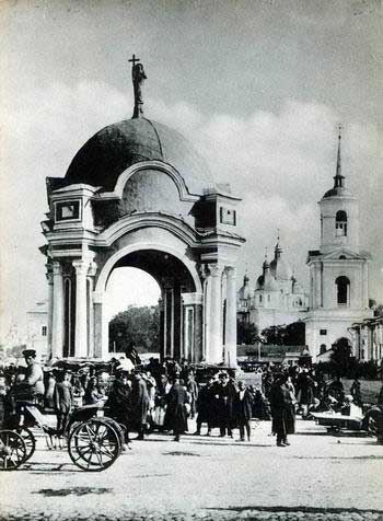Фонтан «Самсон». 1890-е